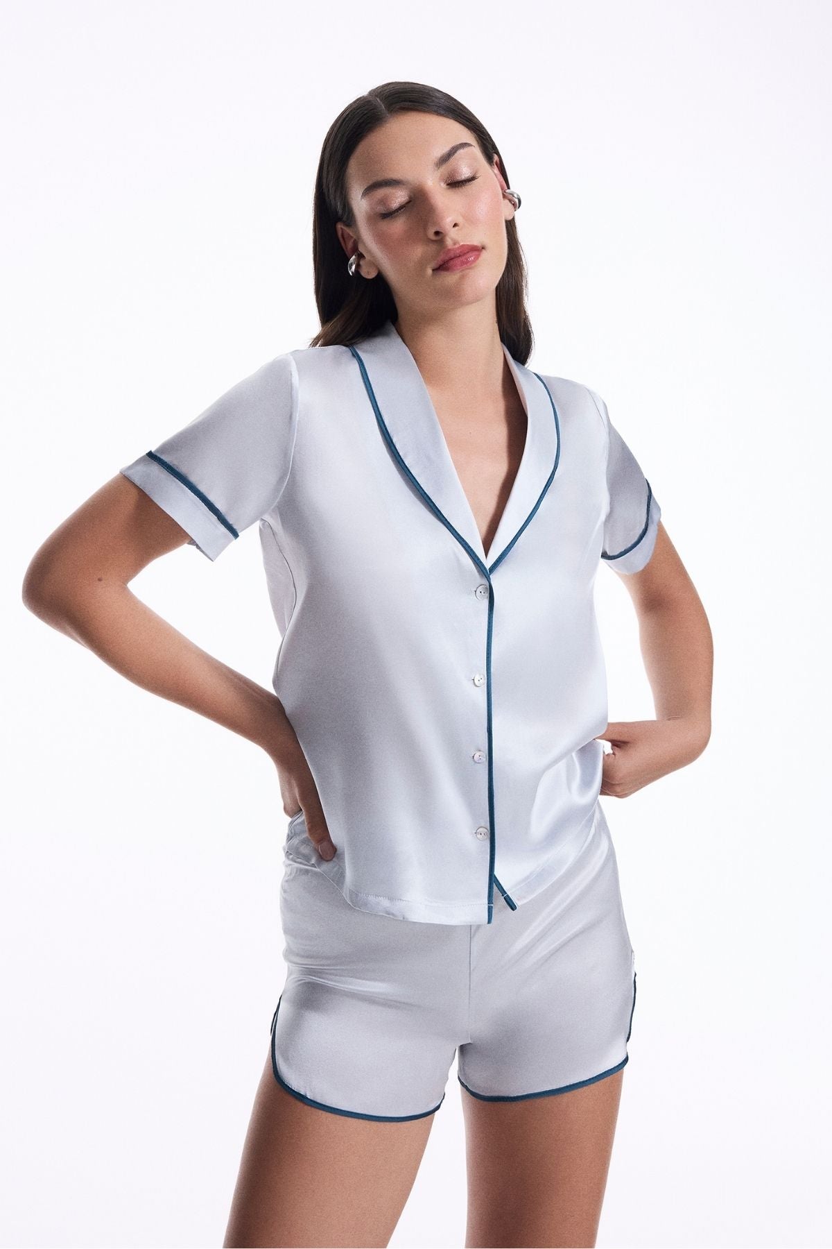 İpek Şort Pijama Takım Buz Mavisi Bebek Mavisi