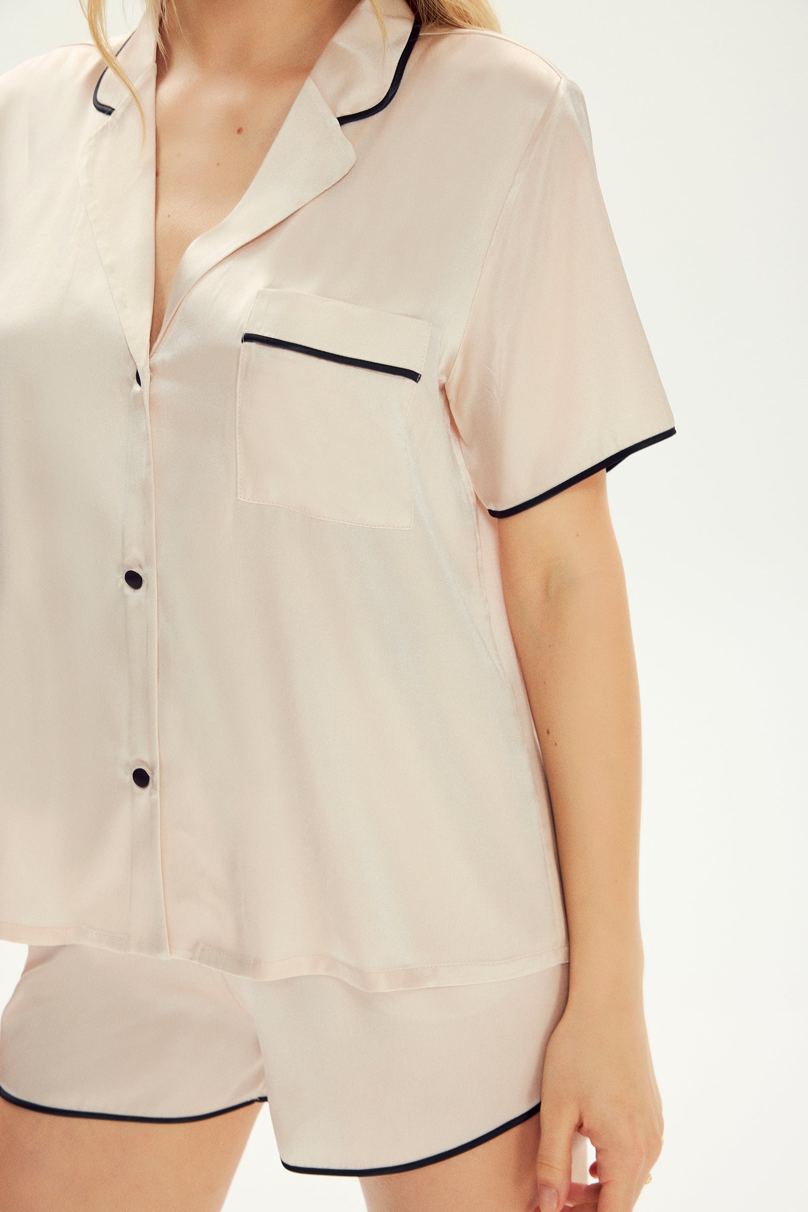 Customizable Silk Piping Shorts Set Champagne