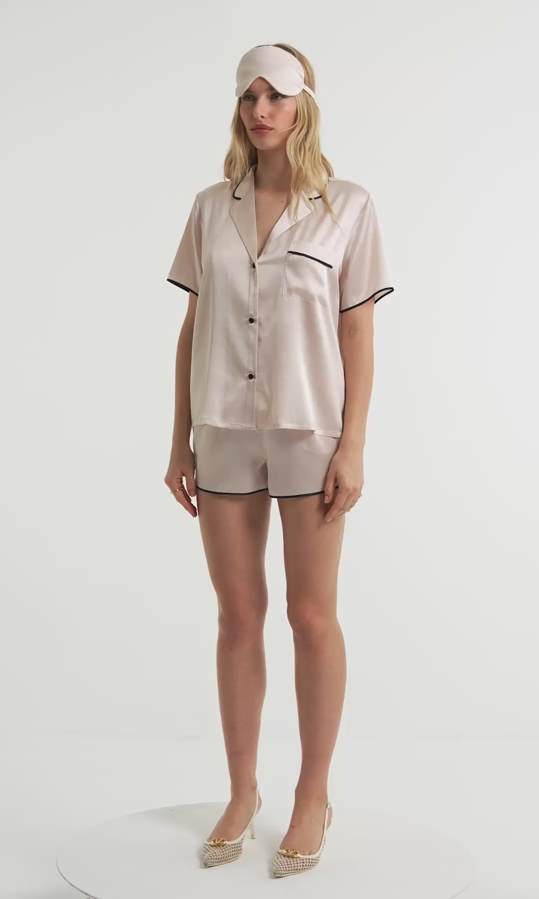 Customizable Silk Piping Shorts Set Champagne